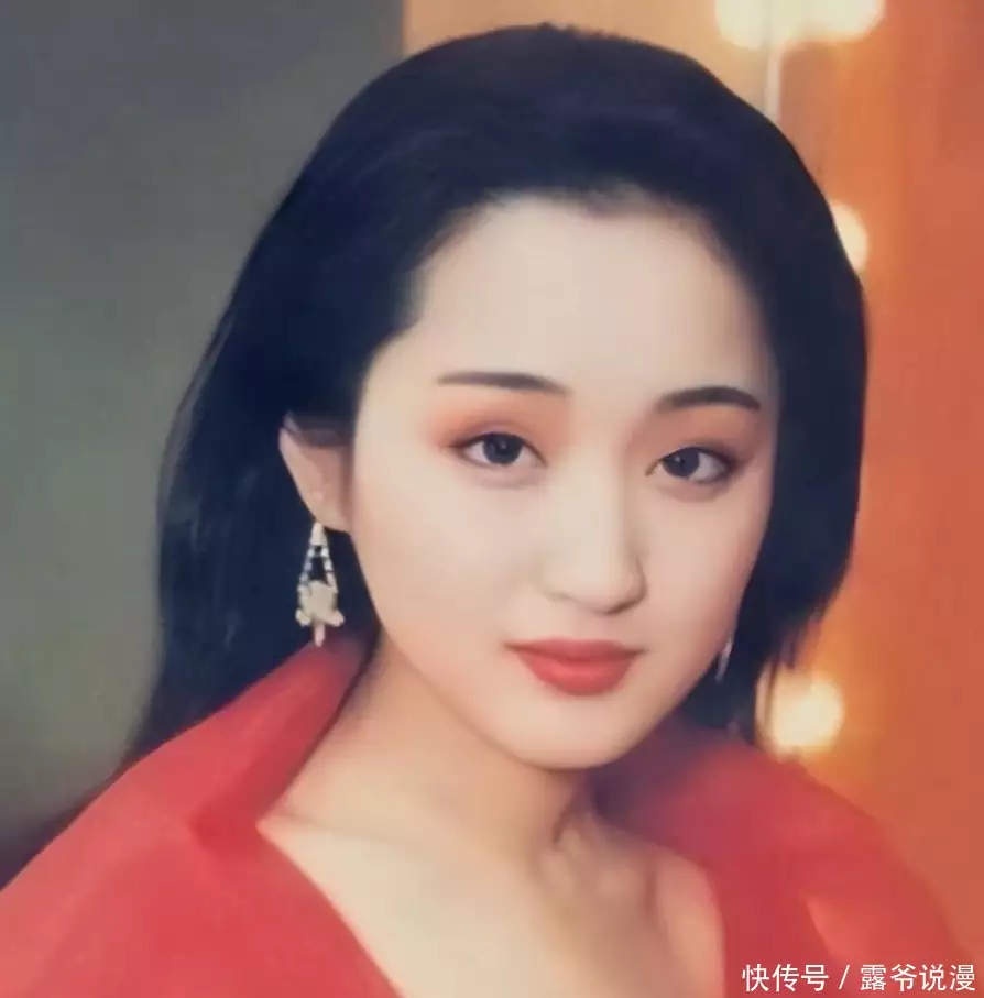 辽宁富家女,16岁被喂,参加节目发脾气打导演。六年后呢?